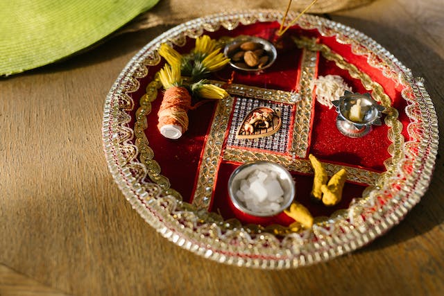 What is the Right Time to do Pooja in Morning at Home?